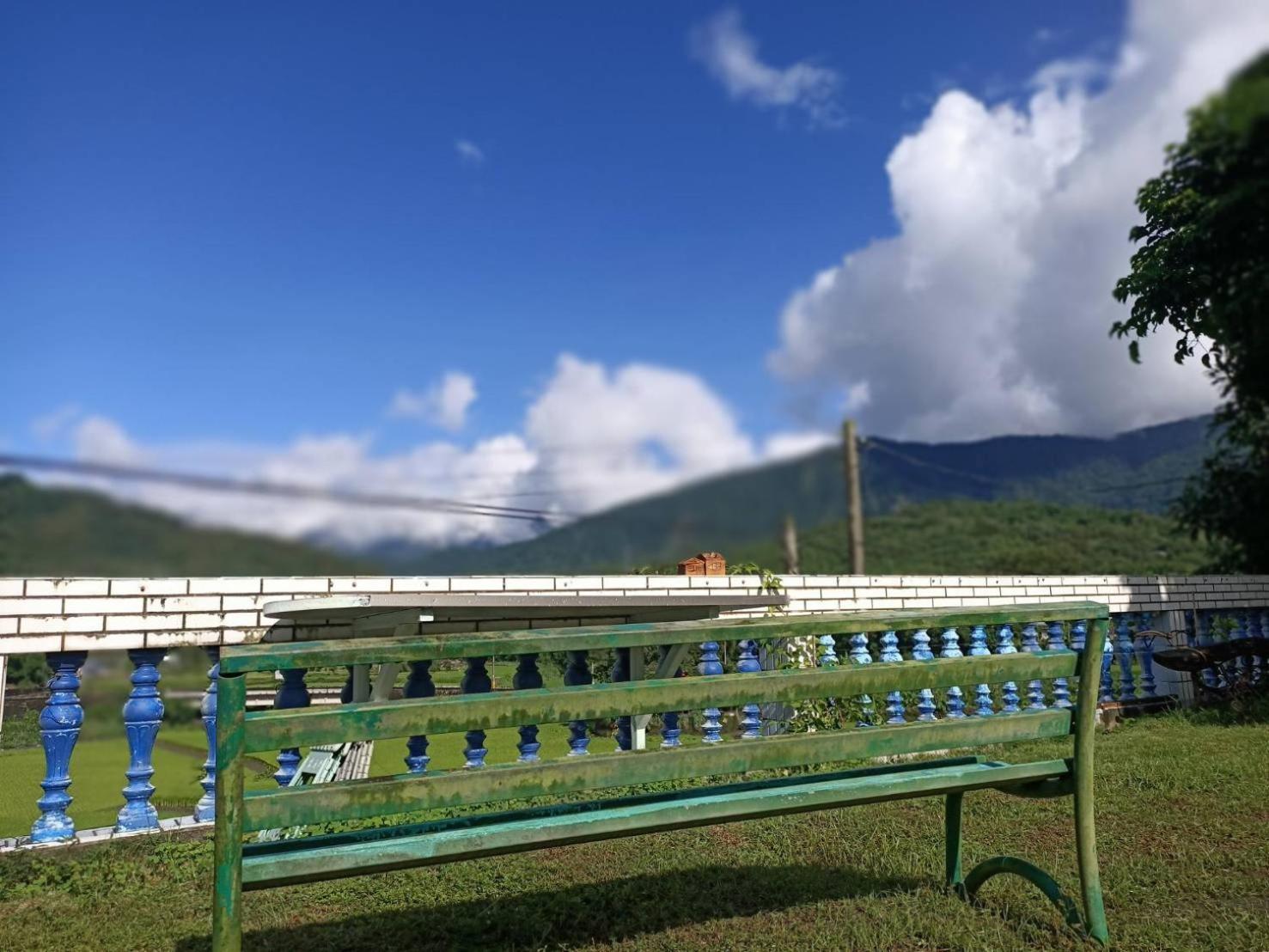 十畝田山莊會館 Hotel Chishang Bagian luar foto