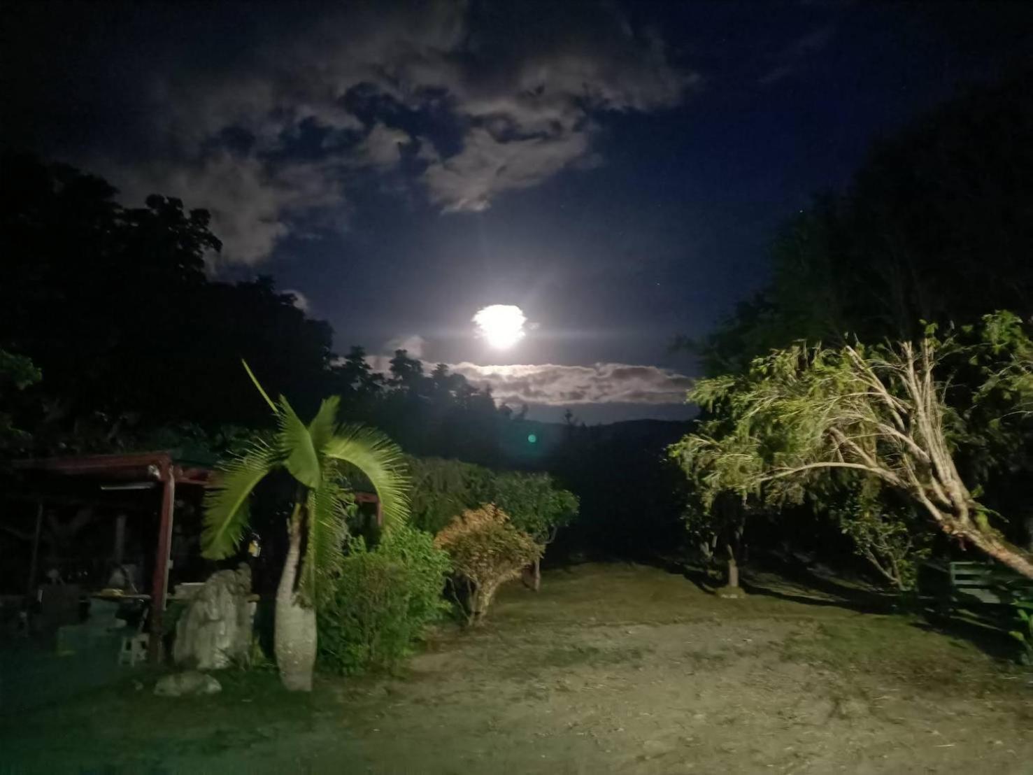 十畝田山莊會館 Hotel Chishang Bagian luar foto