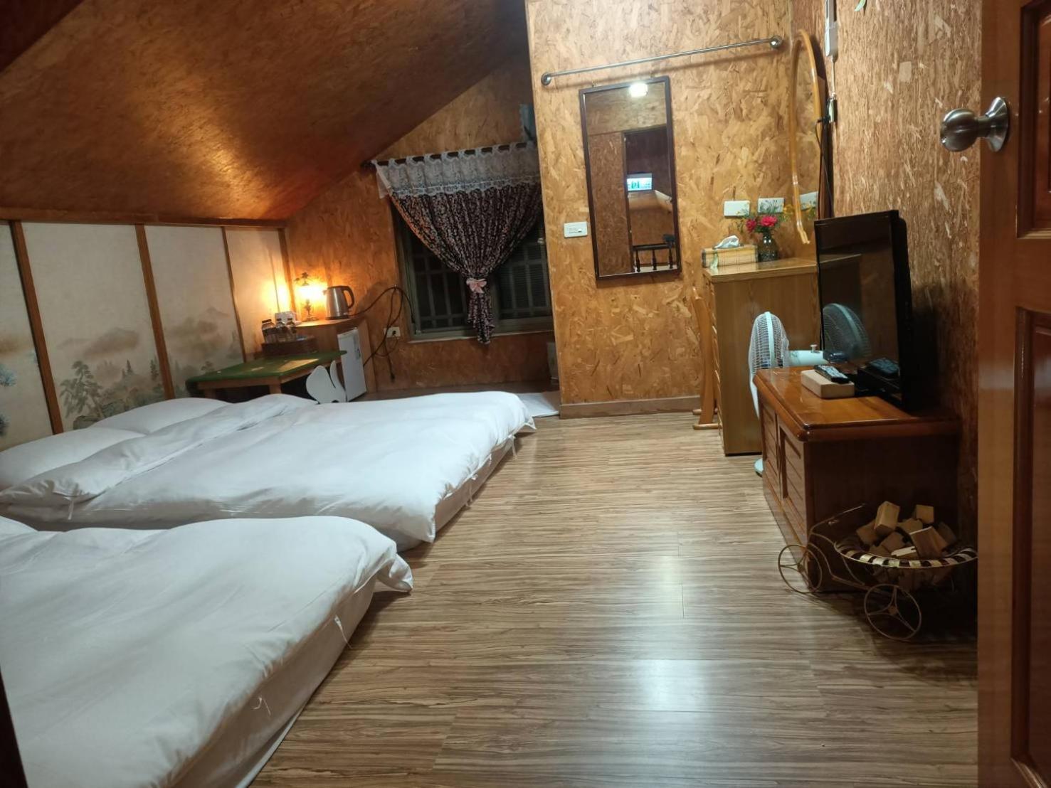 十畝田山莊會館 Hotel Chishang Bagian luar foto